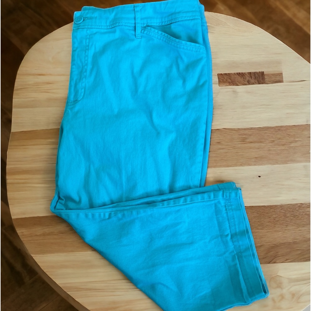 EUC CAPRI JEAN St John’s Bay